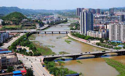 德陽經開區(qū)：打造“千億產業(yè)、綠色園區(qū)、科技新城”