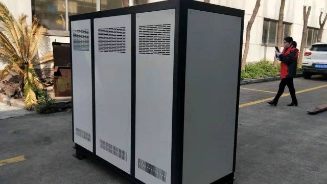 如何正確使用工業冷水機？