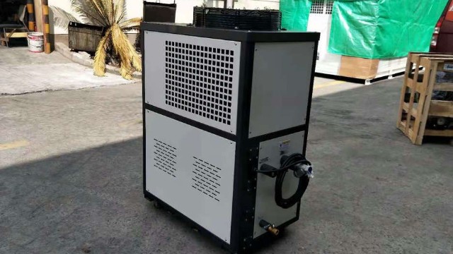 冷水機廠家講解非標冷水機