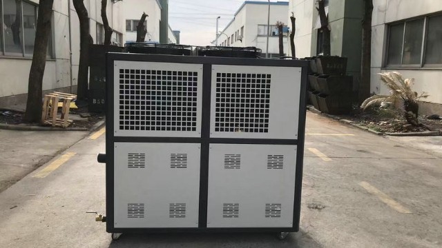 風冷式水冷式冷水機廠家優選