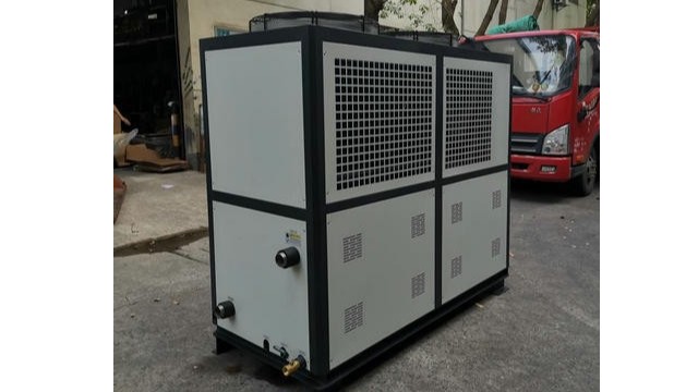 教你如何選擇合適的冷水機
