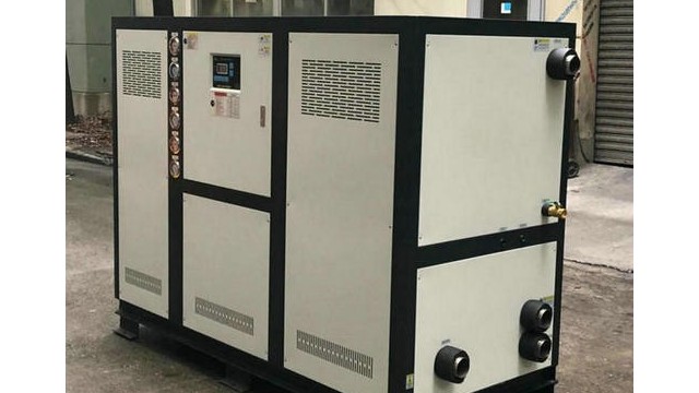 注塑機如何配冷水機
