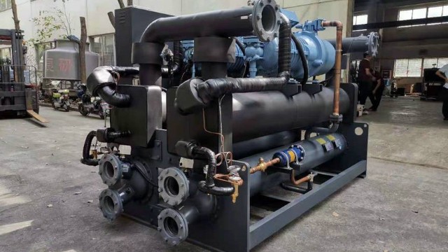 雙機頭螺桿式冷水機
