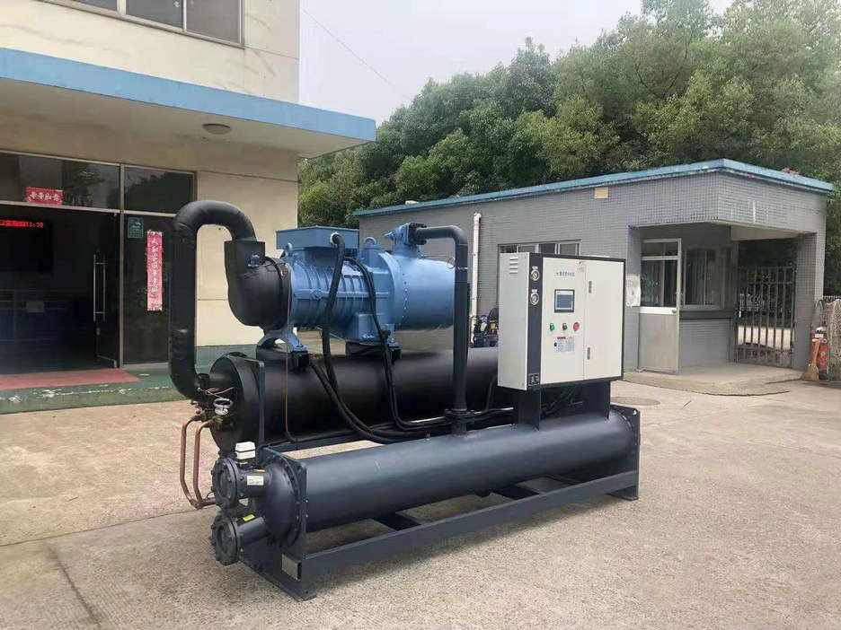 螺桿式冷水機(jī)