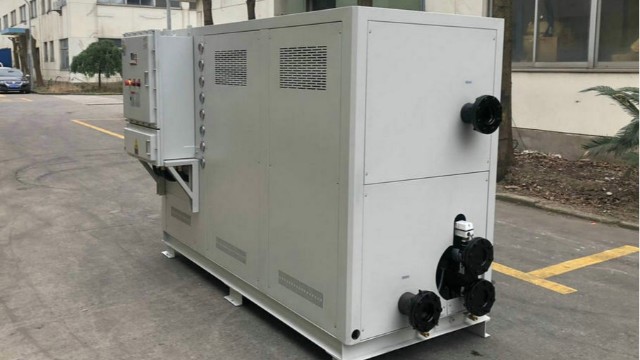 防爆風冷式冷水機廠家分析工作原理