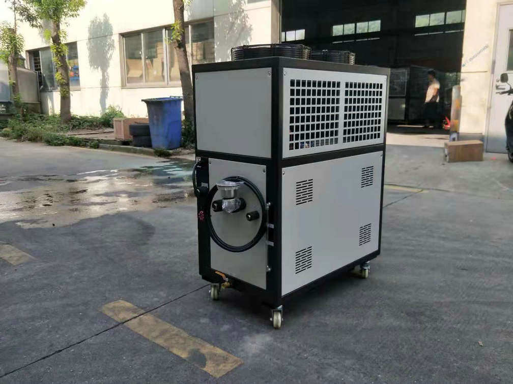 風冷式冷水機