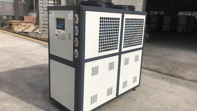 德瑪克風冷式冷水機安裝小程序
